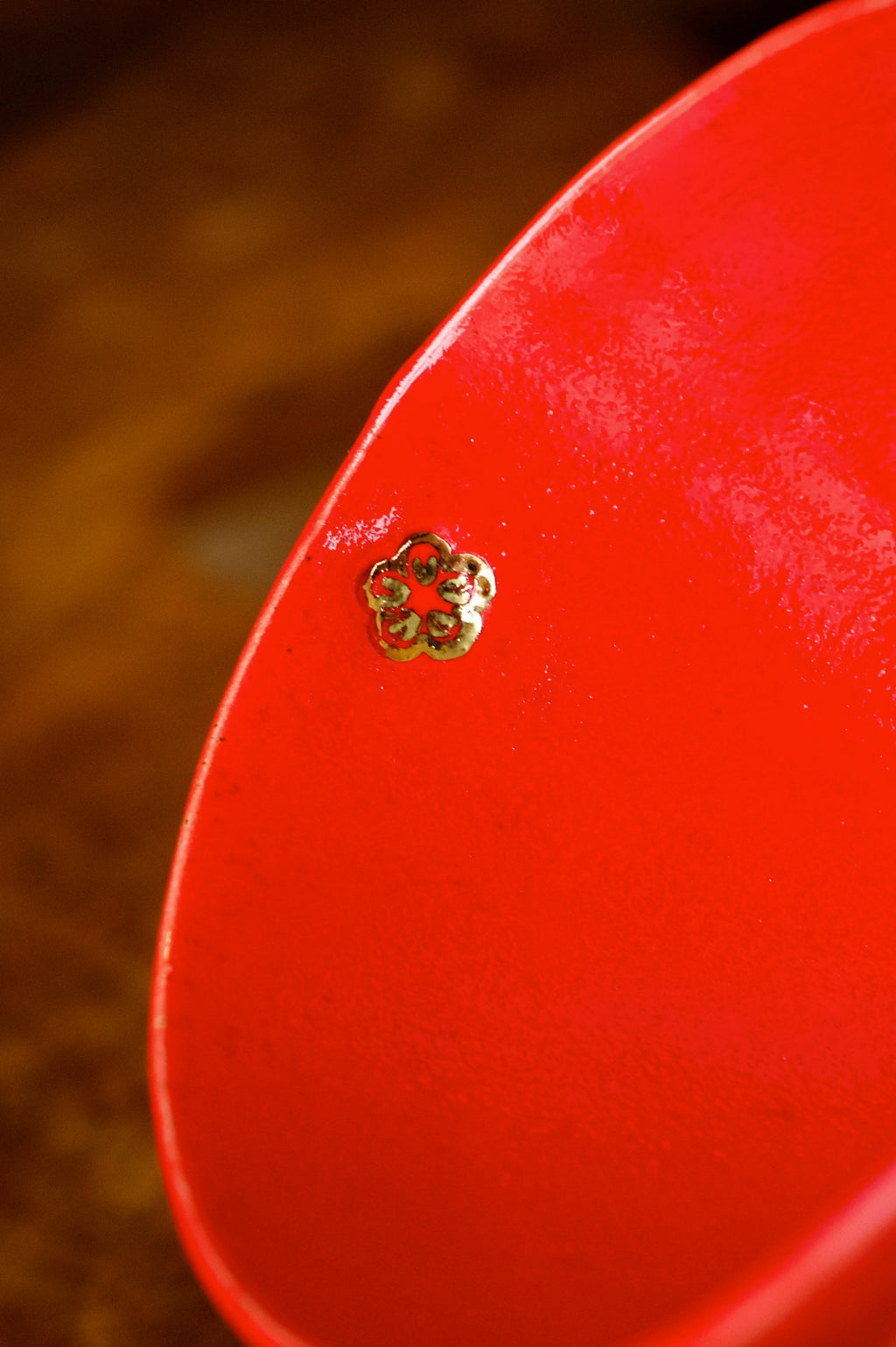 Bol Rouge Fleur en Or
