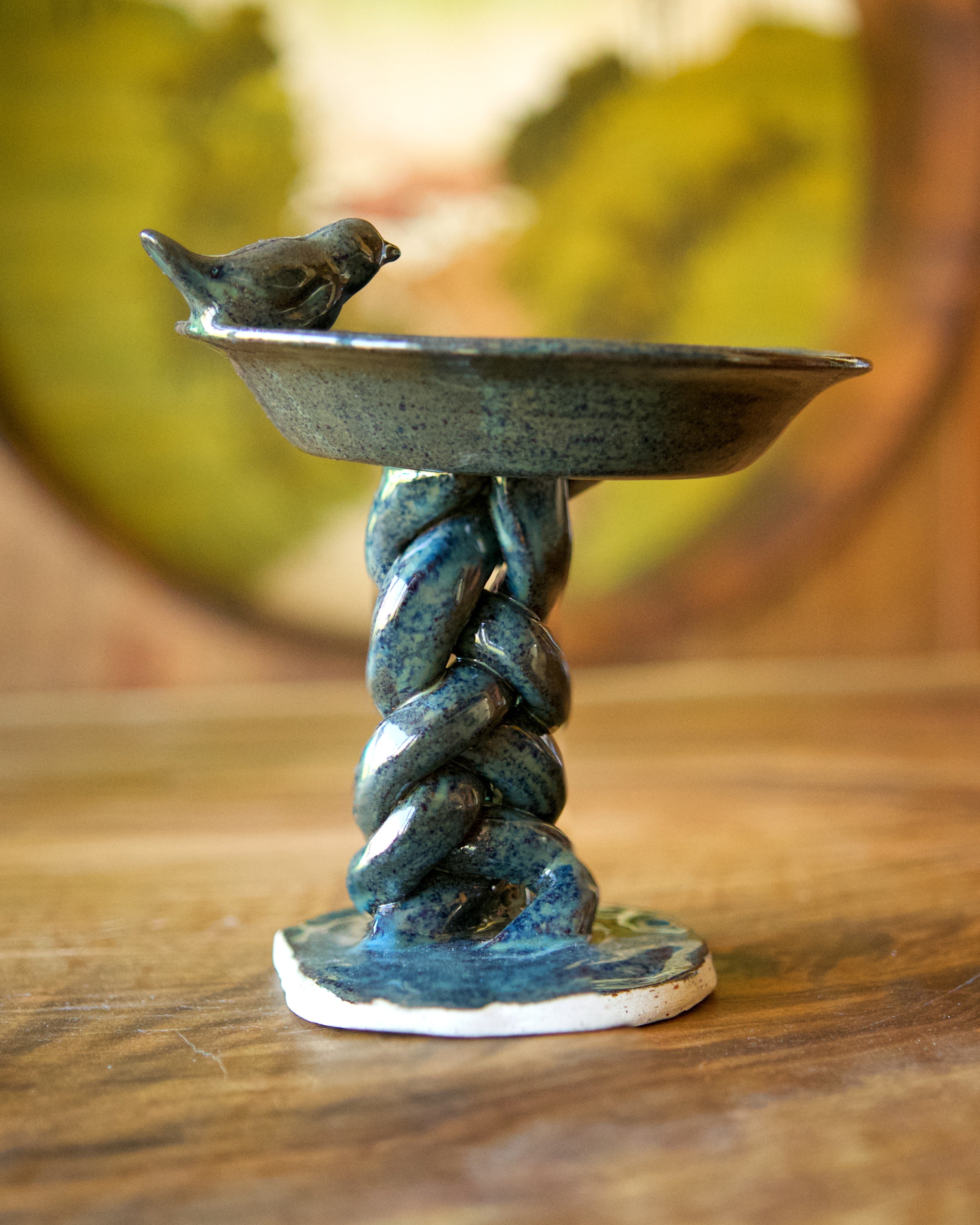 Mangeoire à oiseaux (petit défaut)